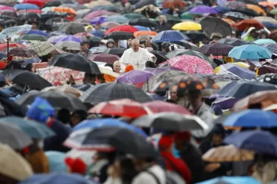 Hasta el Papa tiene pecados, y muchos dijo Francisco