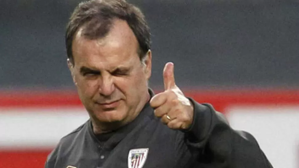 CRÍTICO. Bielsa se refirió al Mundial 2002. FOTO TOADA DE ARCHIVO