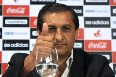 Tentaron a Ramón Díaz para que dirija en Emiratos Árabes