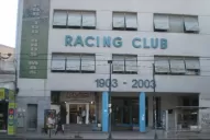 Tiraron bombas molotov en dos sedes de Racing