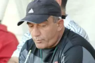 Boliviano, a mi cancha no entrás