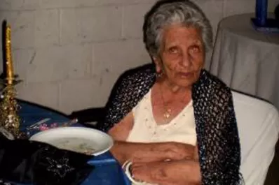 Le pusieron leche en el suero y murió