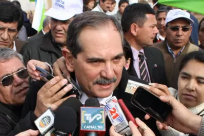 Alperovich pone en duda su candidatura a diputado