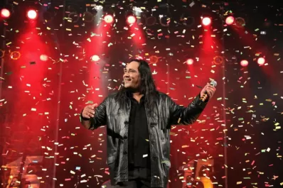 Folclore y comidas típicas para calentar Villa Luján