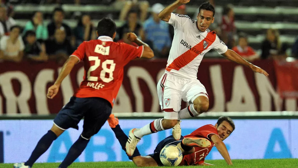 A TODO O NADA. River necesita ganar para seguir en la lucha por le título; el Rojo, para no descender. TELAM