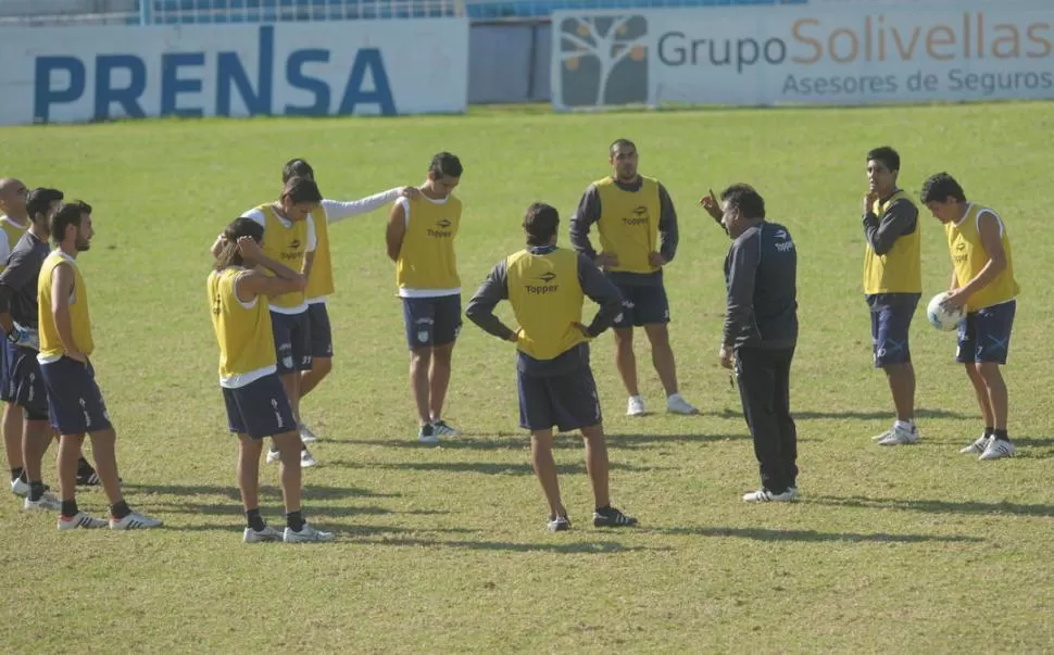 TODO PLANIFICADO. Ricardo Rodríguez les pidió tranquilidad a sus dirigidos, que enfrentan a un rival con bajo promedio. 