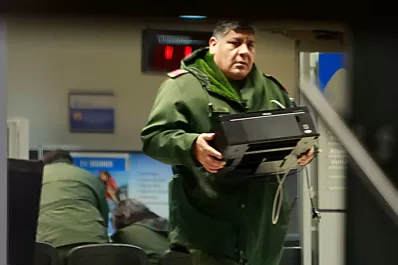 La Justicia ordenó allanamientos en tres casas de Lázaro Báez