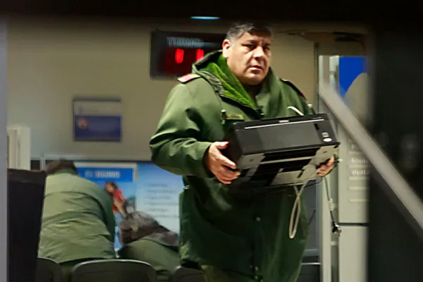 La Justicia ordenó allanamientos en tres casas de Lázaro Báez