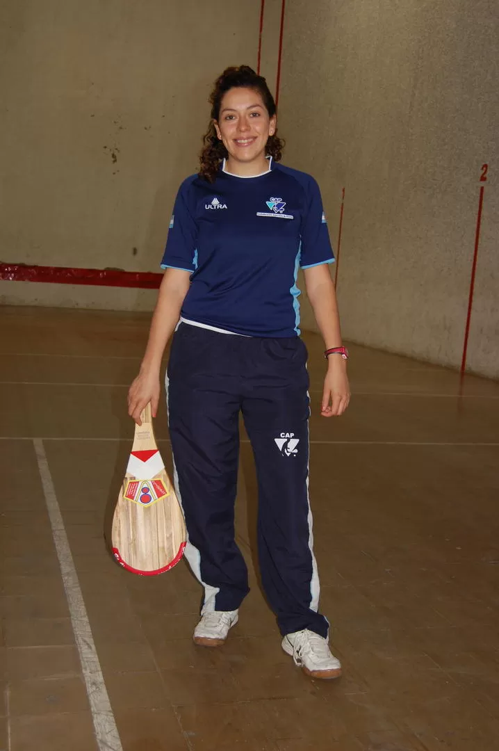 OPTIMISTA. Pinto luce siempre una sonrisa antes de salir a la cancha. 