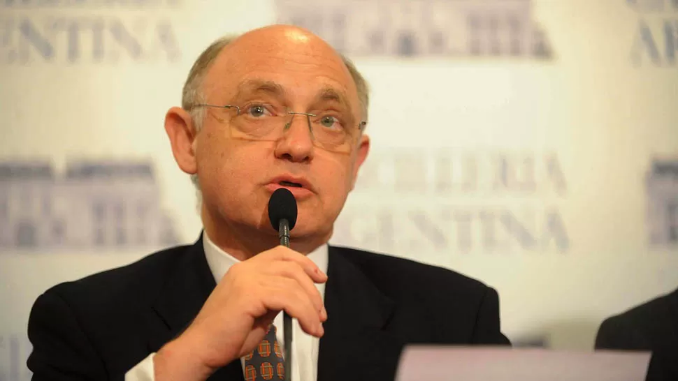 QUEJA. La cartera a cargo de Héctor Timerman calificó de inadmisible la negativa del Reino Unido a volver a la mesa de negociaciones con sucesivos Gobiernos democráticos. FOTO TOMADA DE ELNOTICIALISTA.COM.AR