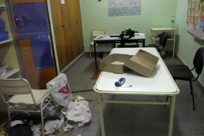 Robaron computadoras y bombas de agua en una escuela