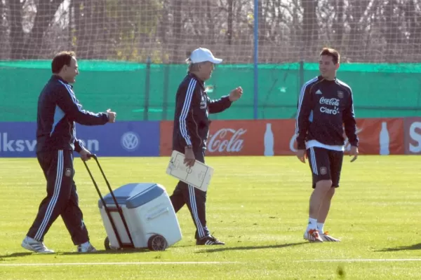 Sabella cambia el libreto