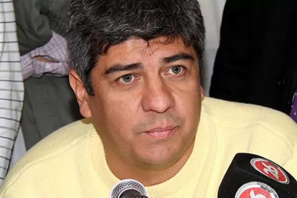 Camioneros amenazan con un paro por 48 horas