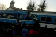 Choque en Castelar: los trenes quedaron como si hubiesen sido aplastados como una latita de gaseosa