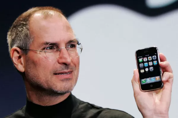 El primer modelo de iPhone ya es obsoleto