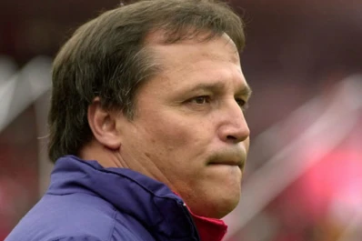 Bertoni trató de sinvergüenzas a los responsables del descenso