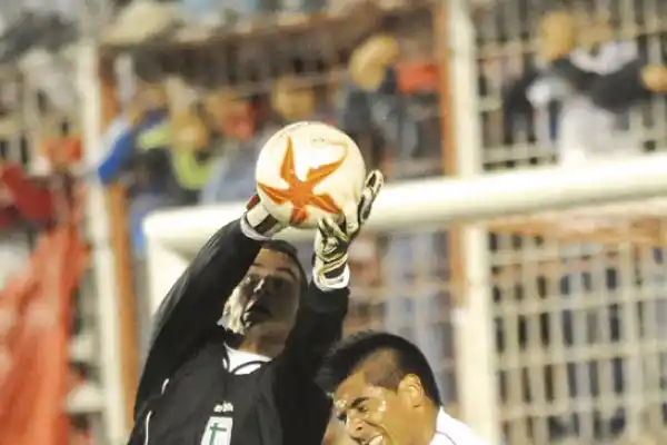 No está muerto quien pelea