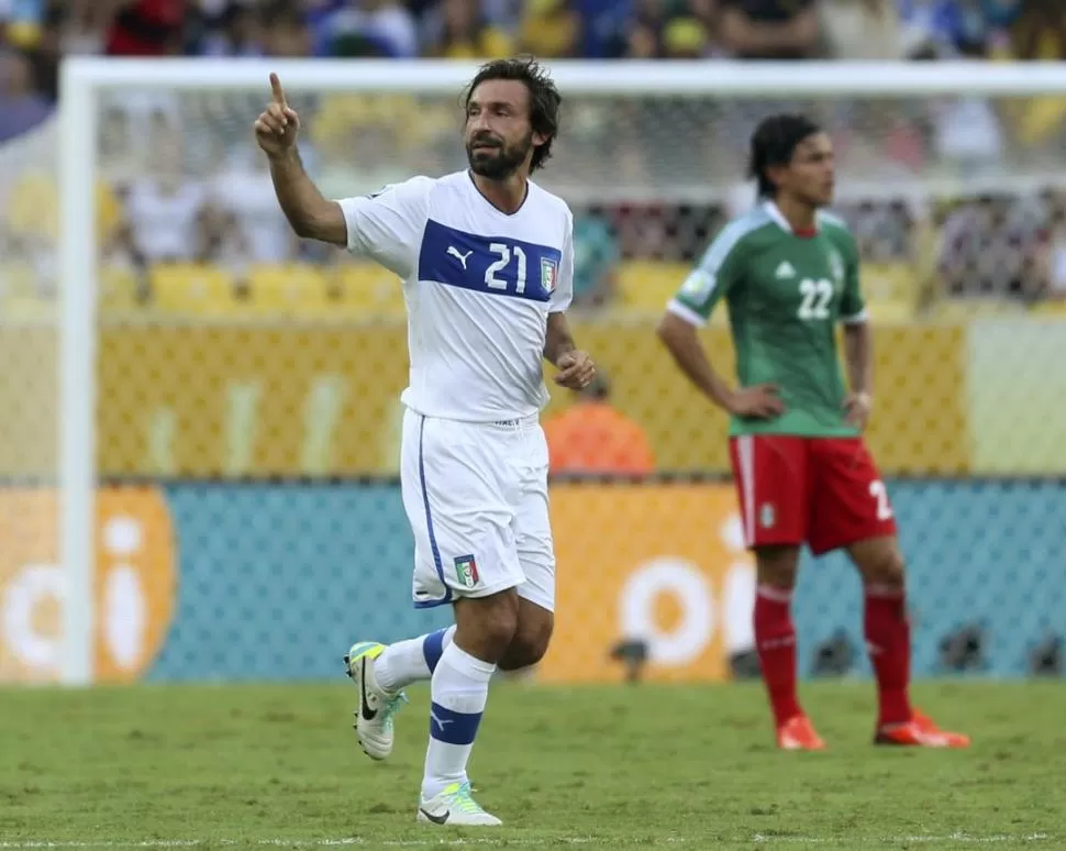 SUEÑO HECHO REALIDAD. Pirlo marcó un gol en el Maracaná. 