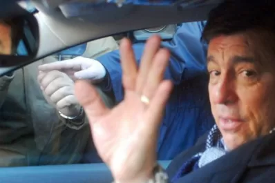 Passarella viaja a Europa para negociar a los hermanos Funes Mori