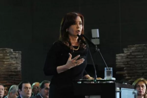 Cristina criticó a La Rural, la Justicia y De Narváez