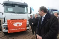 Entregaron camiones a empresarios industriales