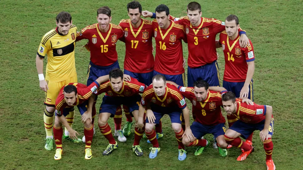 SORPRESA. Los futbolistas se dieron con la noticia al volver del partido ante Uruguay. REUTERS