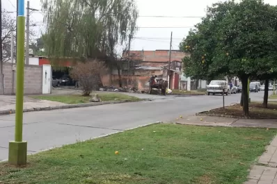 Una esquina de la ciudadela se convirtió en basural clandestino