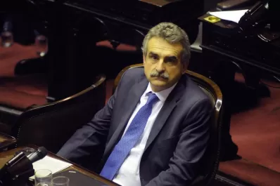 La Corte falló contra la democracia, dice Rossi