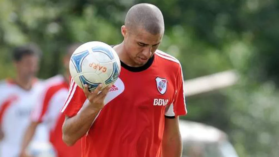 FIN DE CICLO. El delantero David Trezeguet deberá buscarse un nuevo club. TÉLAM