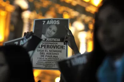 Fotos de la marcha en la plaza Independencia para pedir justicia por Paulina Lebbos