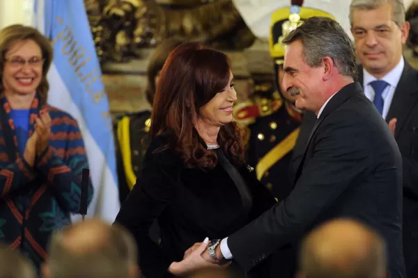 La Presidenta dispuso el cambio de toda la cúpula de las Fuerzas Armadas