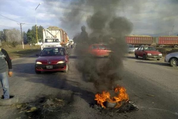 Caos en el sur por la protesta a causa de los precios del GNC