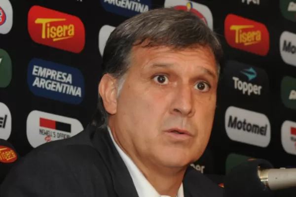 Martino: Me parece medio raro que haya tres campeones en un año