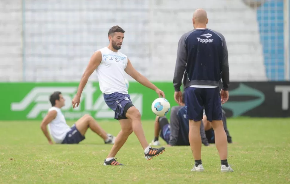 TRABAJO. Hasta hace un tiempo, Maidana, Barone y compañía se entrenaban pensando en dejar a Atlético lo más arriba posible de la tabla. Hoy, en cambio, descansan. 