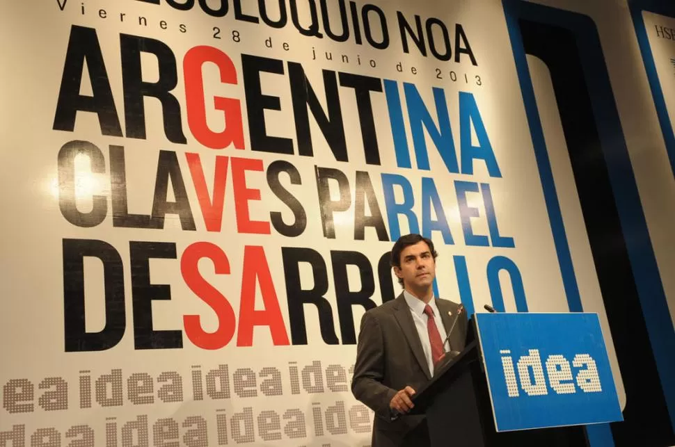 EL ÚLTIMO ORADOR. El gobernador Juan Manuel Urtubey utilizó un tono conciliador al hablar ante los empresarios reunidos en el Centro de Convenciones.