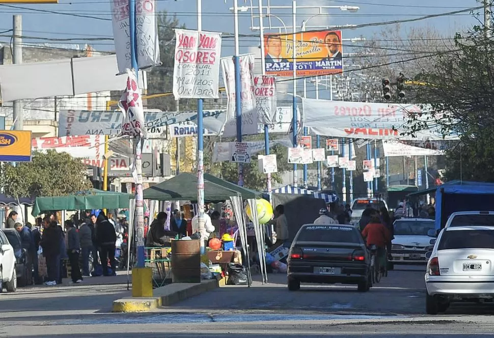 PLATA DULCE. Las agrupaciones y frentes que compitan contarán con un subsidio estatal para financiar parte de su gastos durante la campaña electoral. LA GACETA / FOTO DE OSVALDO RIPOLL (ARCHIVO)