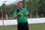Un árbitro murió mientras dirigía un partido