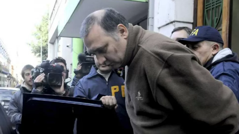 DECISION. Dicen que Mangeri se quiso suicidar luego de recibir las amenazas. Su abogado le pidió al testigo que se presente a declarar y a contar su versión.