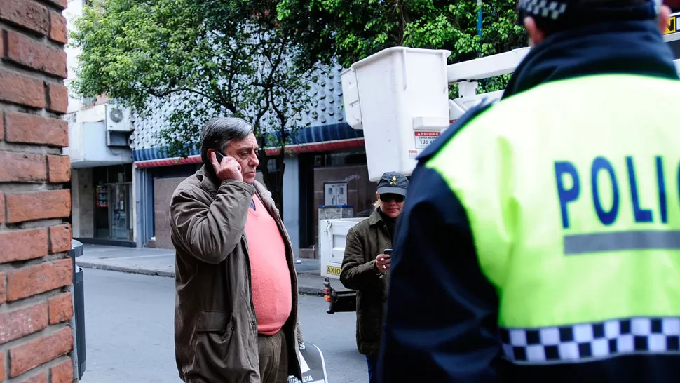 MOMENTOS DE TENSIÓN. El cruce entre Lebbos y la Policía quedó registrado por varias cámaras. LA GACETA/ FOTO DE ANALÍA JARAMILLO.