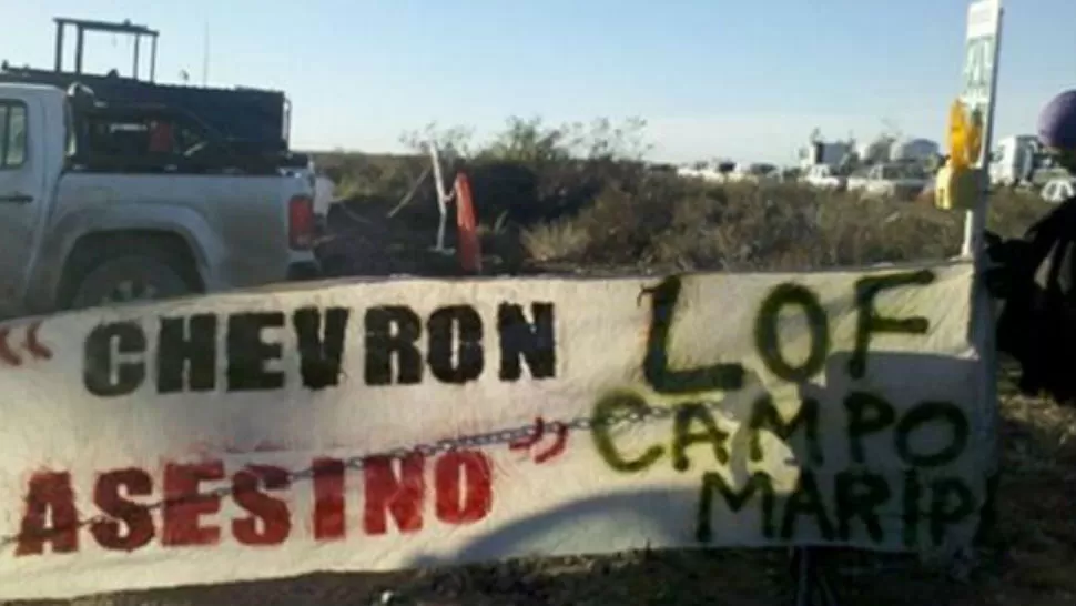 RECLAMO. Protesta mapuche en Vaca Muerta. FOTO TOMADA DE LA NACION.COM