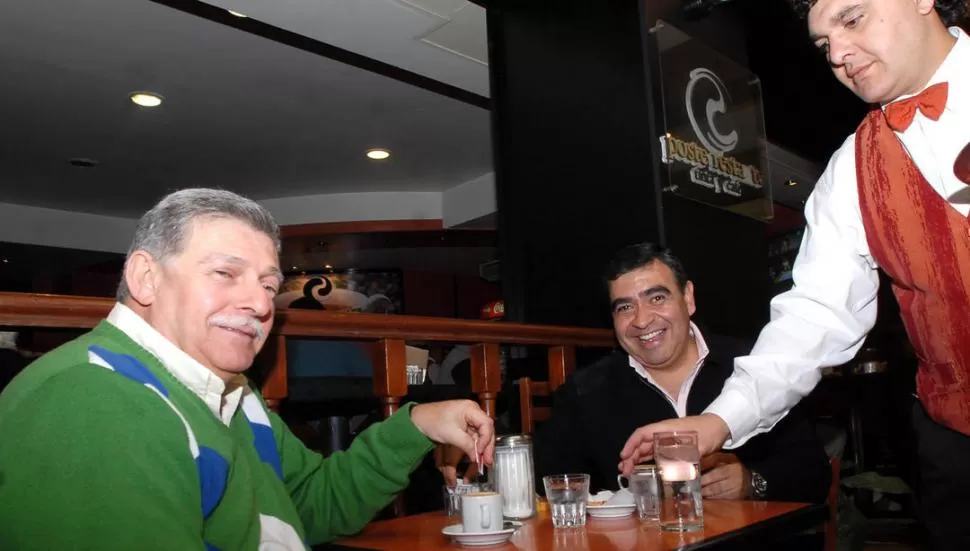 AÑOS DE CAFÉ. Avignone y Alfaro, en una foto tomada en 2008. GENTILEZA AURORA  DESANTIS