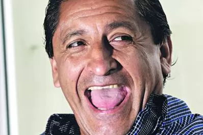 Ramón Díaz se rió se la camiseta rosa de Boca