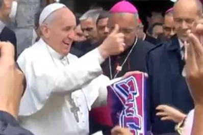 El Papa Francisco criticó a la corrupción y pidió abandonar el egoísmo en la favela Varghina