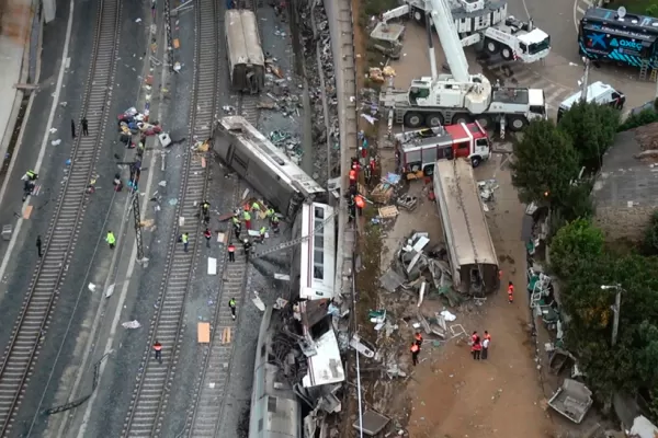 El conductor admitió que el tren iba a 190 kilómetros por hora