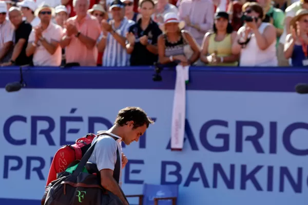 Federer sufrió otra dura derrota