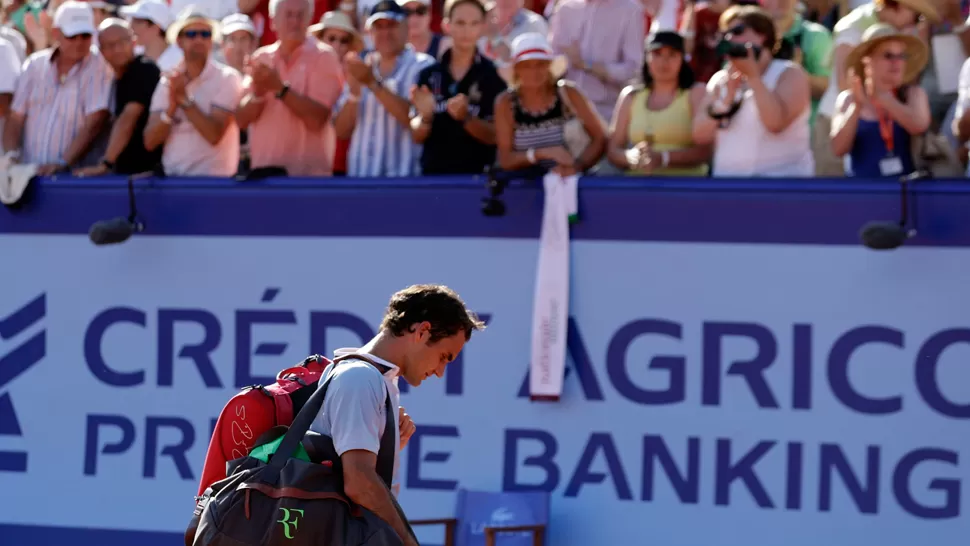 OVACIONADO. El suizo fue despedido con aplausos por el público que lo fue a ver ganar el torneo. REUTERS