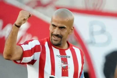 Verón regresa al fútbol profesional ante Atlético Madrid