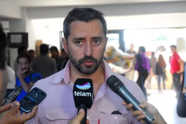 Milani: Carlotto lo avala, la oposición  rechaza su ascenso
