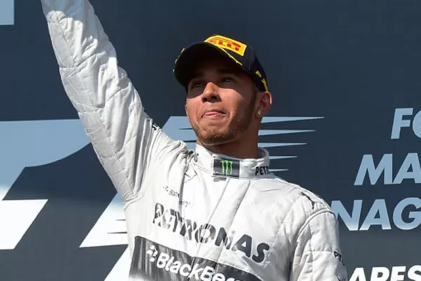 Hamilton consiguió en Hungría su primera victoria del año
