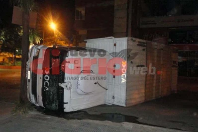 Santiago: Dos camioneros tucumanos que chocaron son hermanos